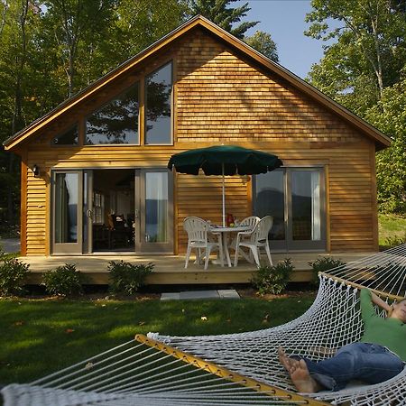 Willoughvale Inn Westmore Newport Екстер'єр фото