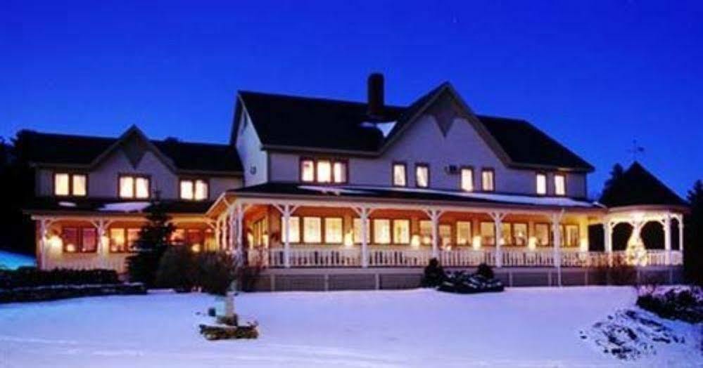 Willoughvale Inn Westmore Newport Екстер'єр фото